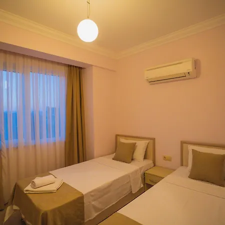 Villa Ovacikta 6 Kisilik Oezel Havuzlu Royal 2